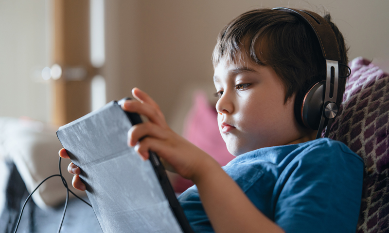 Audio Enabled E-Readers Help Struggling Readers Gain More Confidence