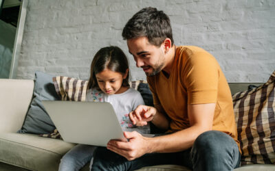 Introducing The World of Internet to Children In A Prudent Manner