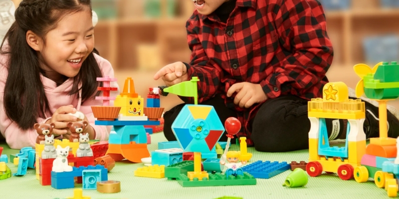 Practical Lessons in Spatial Awareness with LEGO® Education STEAM Park