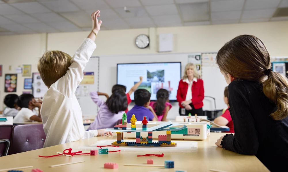 LE_BricQ Motion Prime PLK_Lifestyle_1HY21_2000470_06